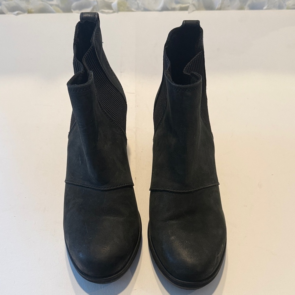 Sorel Black Ankle Booties